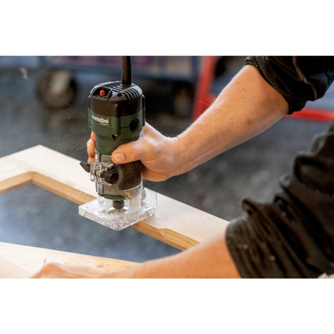 Metabo Frezarka górnowrzecionowa do krawędzi FM 500-6 601741000 Metabo Frezarka górnowrzecionowa do krawędzi FM 500-6 601741000